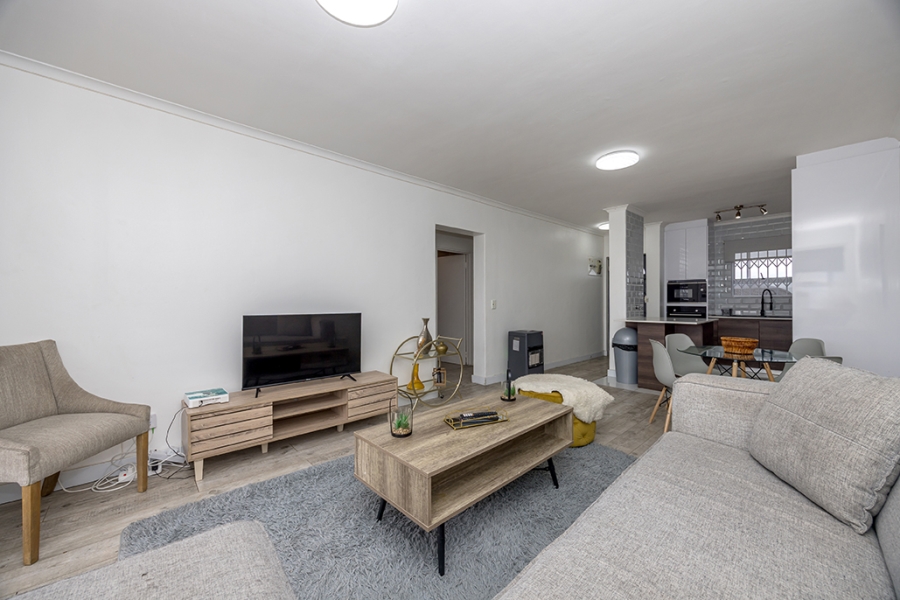 To Let 2 Bedroom Property for Rent in Big Bay Western Cape
